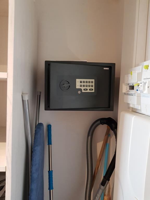Studio Naturiste "Azur" Heliopolis C 64 Agde Dış mekan fotoğraf